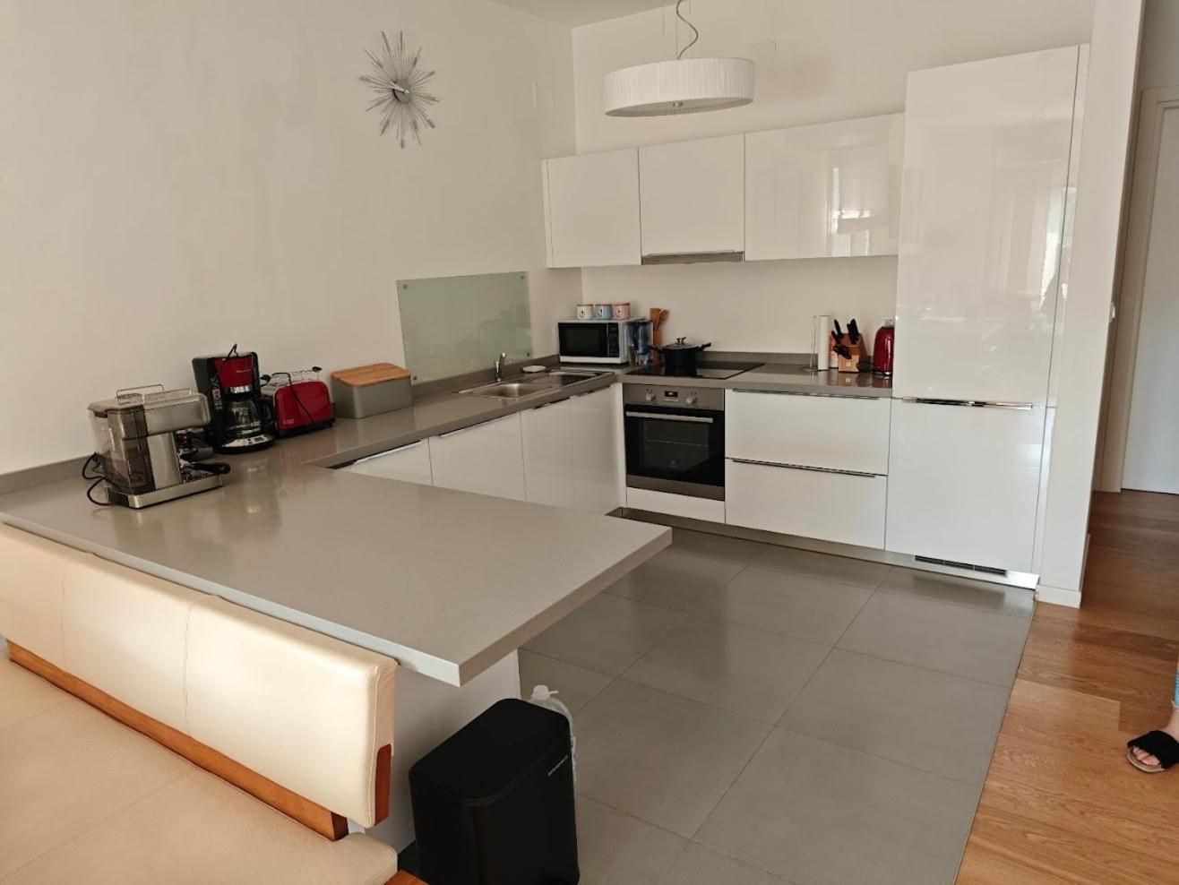 Premium Apartment Maj **** โปเรช ภายนอก รูปภาพ